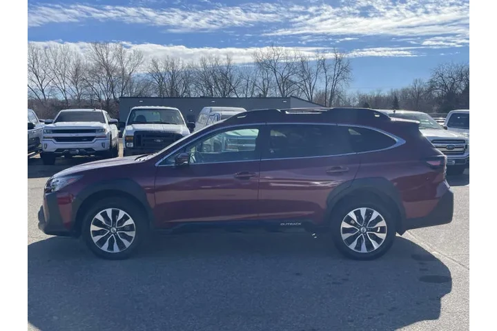 $21570 : 2023 Outback Limited image 8