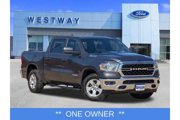 $32897 : Ram 1500 2024 4x4 Big Horn 4 image 1
