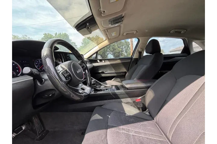 $13999 : 2022 K5 LXS image 9