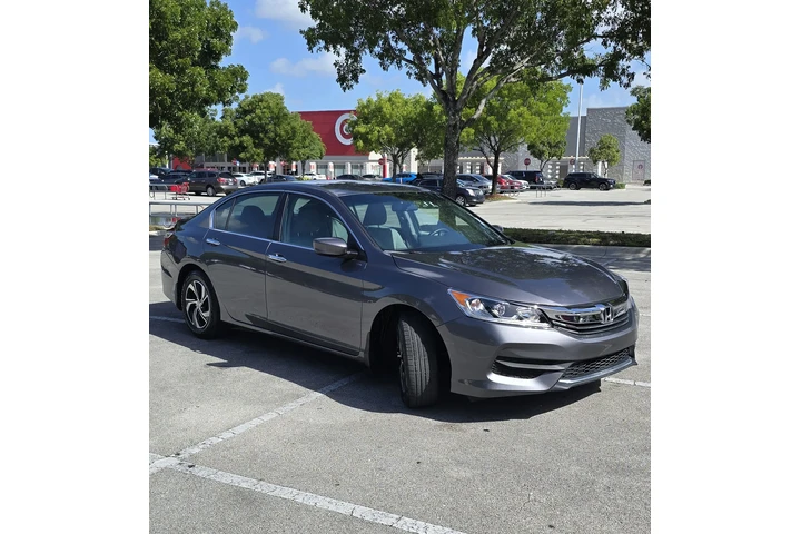 $8999 : Accord 2017 image 1