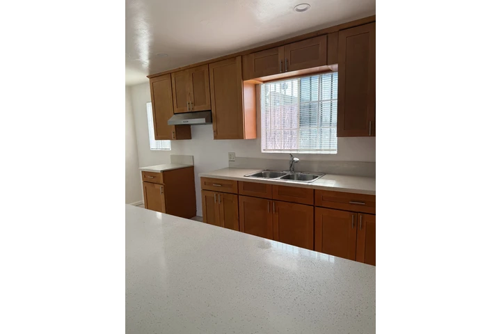 $1750 : Rento Departamento image 2