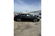 $9995 : 2017 Sentra SR thumbnail