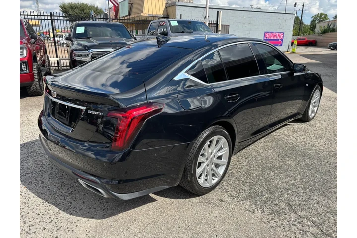 2023 CT5 Luxury image 6