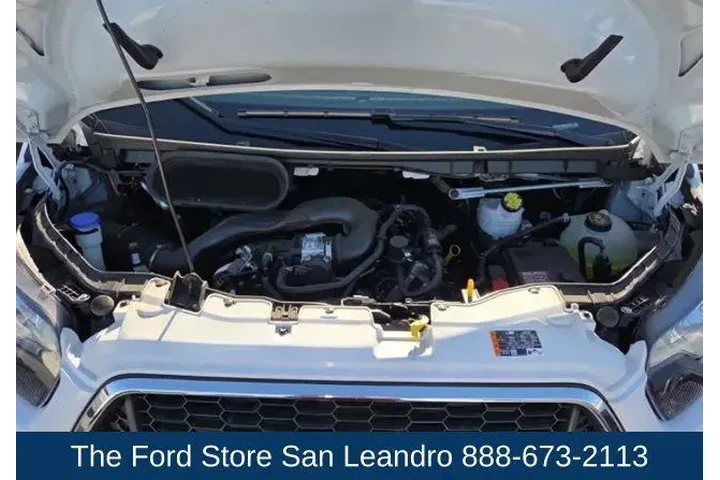 $33950 : Ford Transit 2024 250 3dr SW image 9
