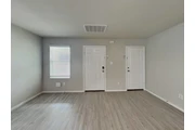 $1000 : 3 dormitorios y 2 baños thumbnail
