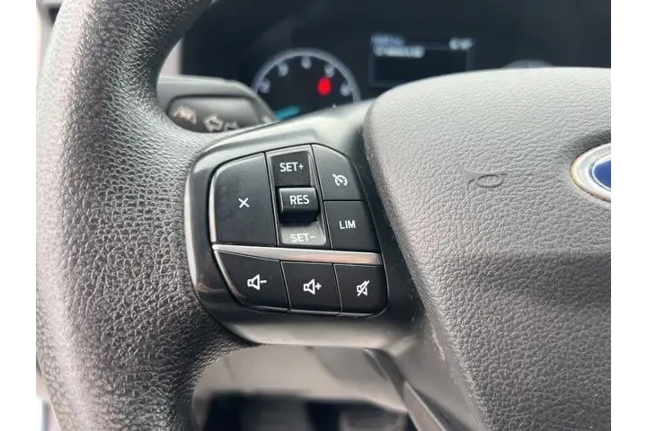 $34582 : Ford Transit 2023 250 3dr LW image 9