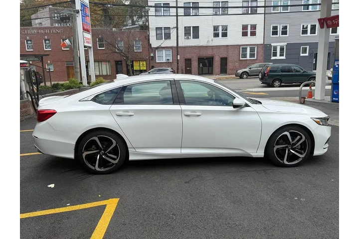 $15995 : 2018 Accord Sedan Sport 1.5T image 5