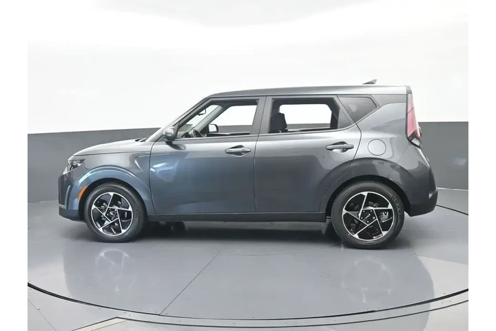 $18991 : Kia Soul 2023 EX 4dr Crossov image 3