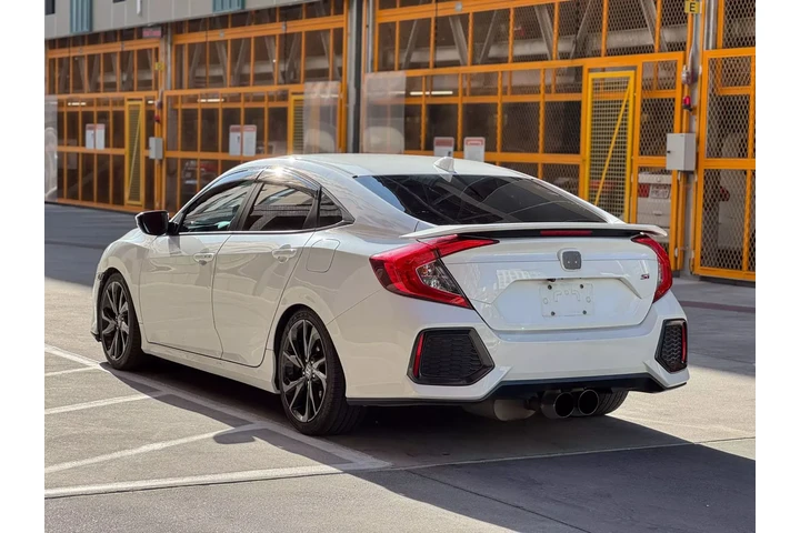 $15990 : 2018 HONDA CIVIC image 6