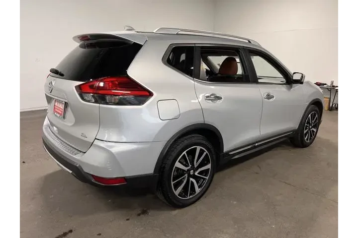 $17692 : Nissan Rogue 2017 SL 4dr Cro image 5
