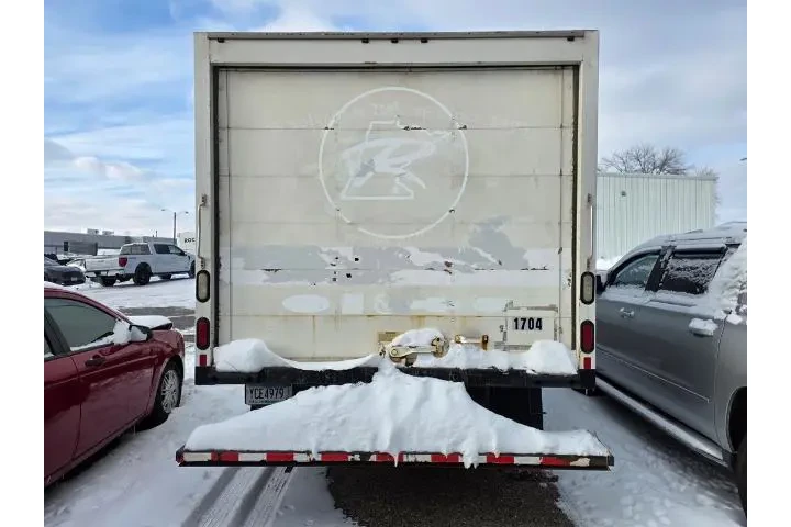 $10467 : Ford E-Series 2017 E-350 SD image 5