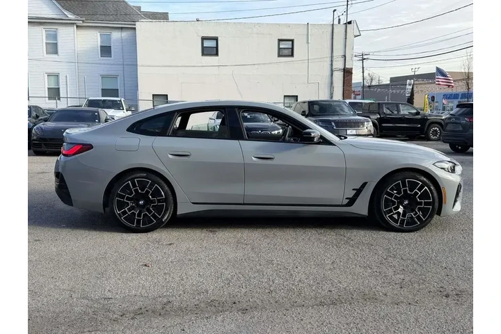 $39927 : BMW 4 Series 2025 AWD 430i x image 8