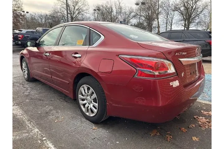 $8585 : Nissan Altima 2015 2.5 S 4dr image 5