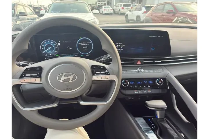 $23995 : Hyundai ELANTRA Hybrid 2024 image 10
