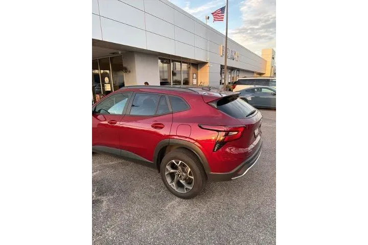 $21650 : Chevrolet Trax 2025 LT 4dr C image 7