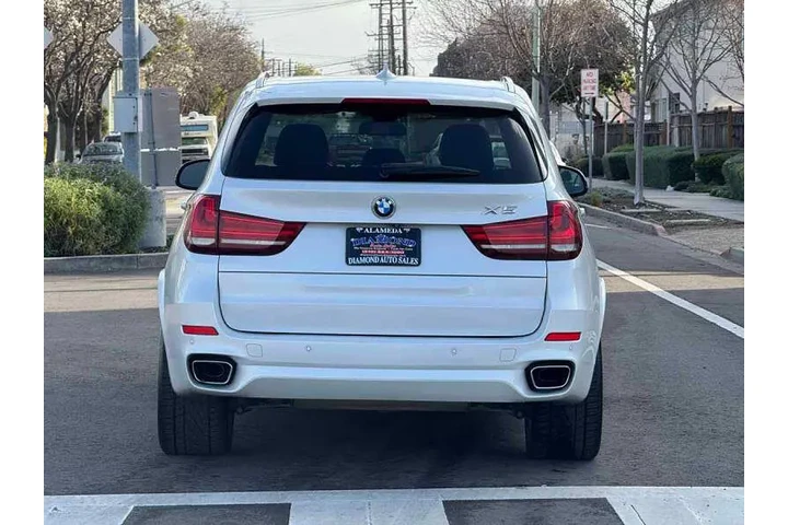 $20988 : 2016 X5 xDrive35d image 6