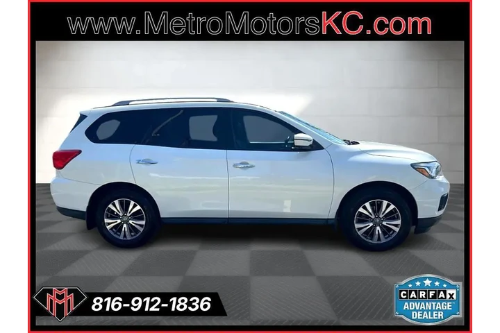 $15989 : 2017 Pathfinder 4x4 SL image 6