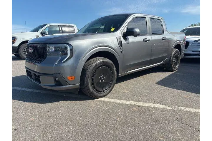 $36992 : Ford Maverick 2025 AWD Lobo image 1