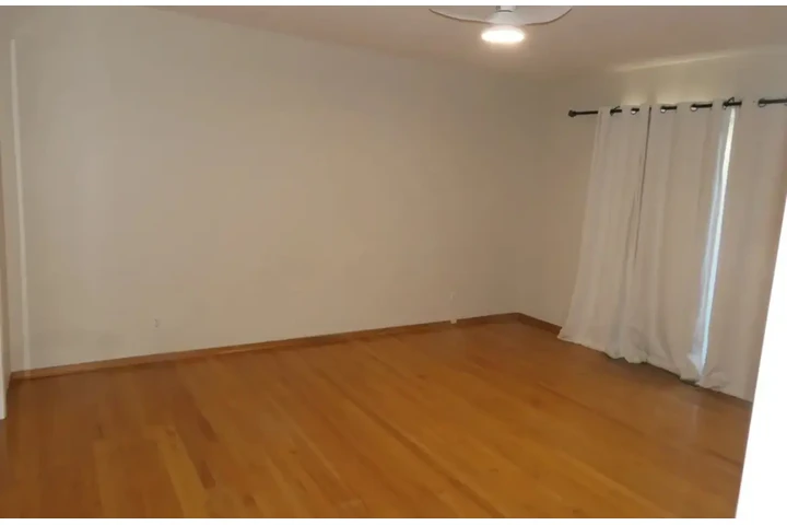 $2500 : Lovely Home for rent image 5