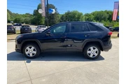 $29820 : Toyota RAV4 2025 AWD LE 4dr thumbnail