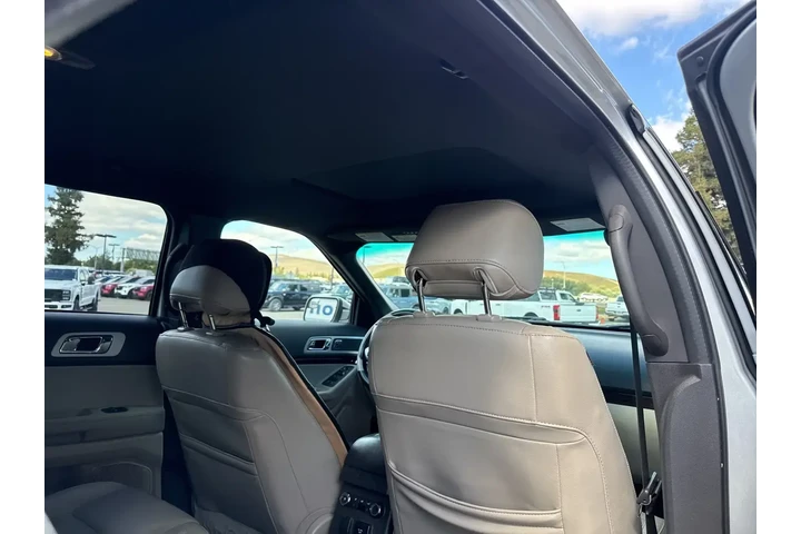 $8888 : Ford Explorer 2014 AWD Limit image 10