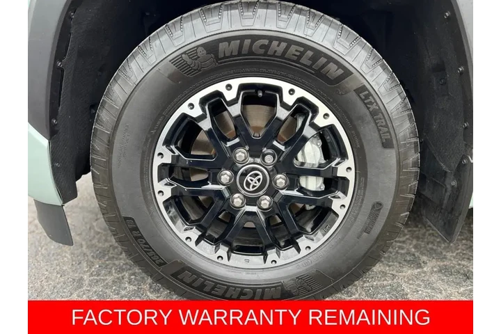 $4524 : Gold Certified2025 Sequoia SR5 image 9