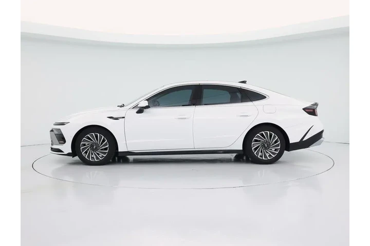 $30998 : Hyundai SONATA Hybrid 2024 L image 3