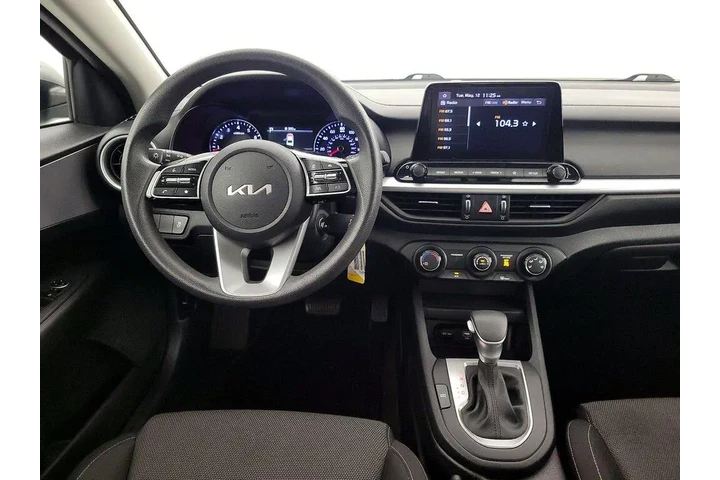 $18998 : Kia Forte 2024 LXS 4dr Sedan image 10