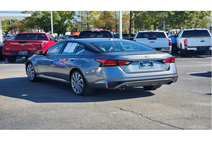 $22059 : Nissan Altima 2023 2.5 SL 4d image 5