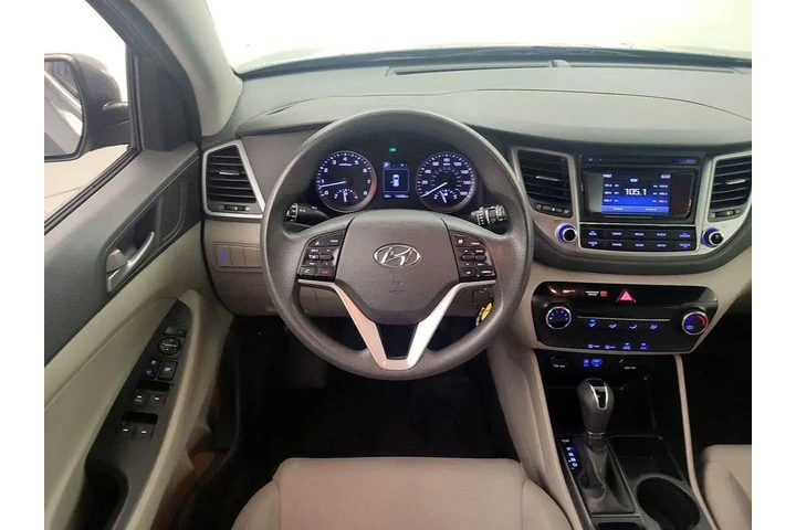 $13998 : Hyundai TUCSON 2018 AWD SE 4 image 10