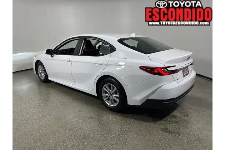 $28995 : Toyota Camry 2025 LE 4dr Sed image 5
