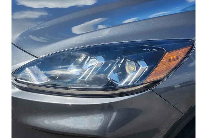 Ford Escape 2022 S 4dr SUV image 6