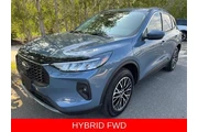 $31700 : Ford Escape Plug-In Hybrid 2 thumbnail