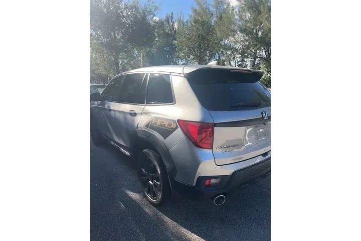 $29990 : Honda Passport 2022 AWD EX-L image 5