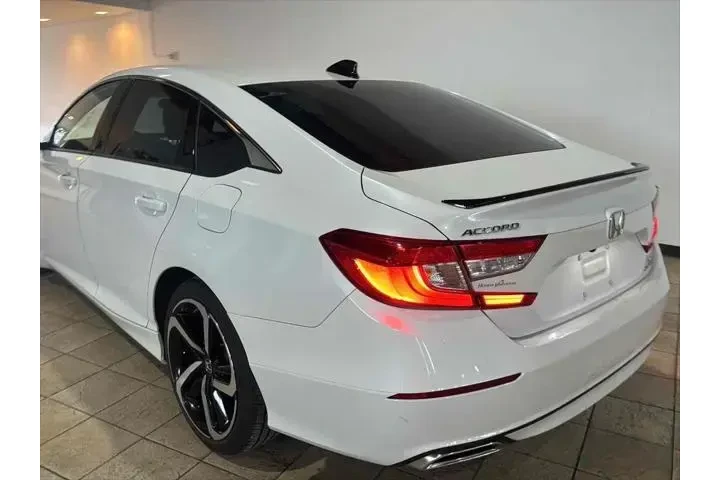 $22995 : Honda Accord 2021 Sport 4dr image 6