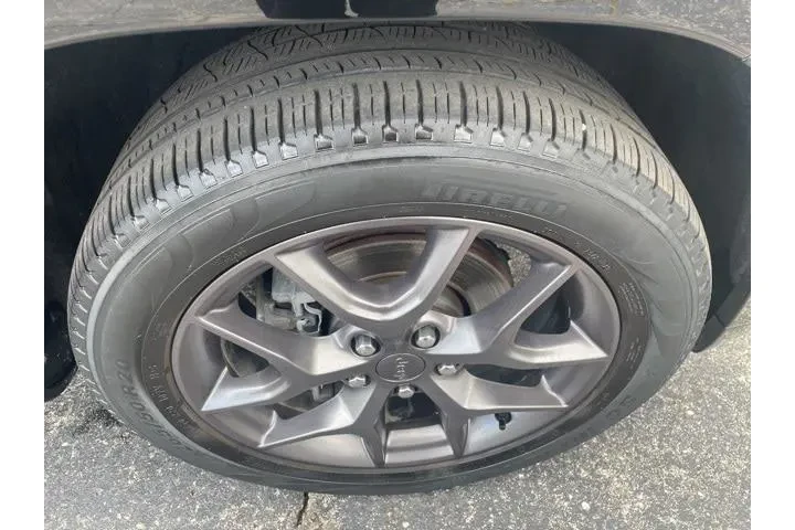 $25241 : Jeep Grand Cherokee 2020 4x4 image 10