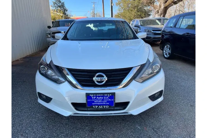 $8999 : 2017 Altima 2.5 SR image 3
