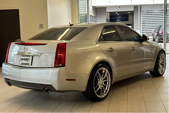$9985 : Cadillac CTS 2008 3.6L DI 4d image 4
