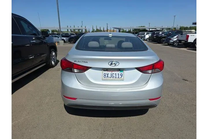 $7900 : Hyundai ELANTRA 2016 SE 4dr image 5