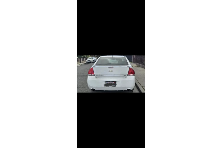 $4000 : Car for sale best offer image 1
