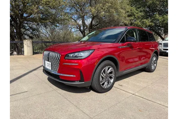 $31980 : Lincoln Corsair 2024 Premier image 1