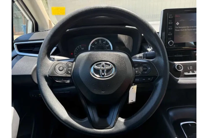 $18499 : 2021 Corolla LE image 10