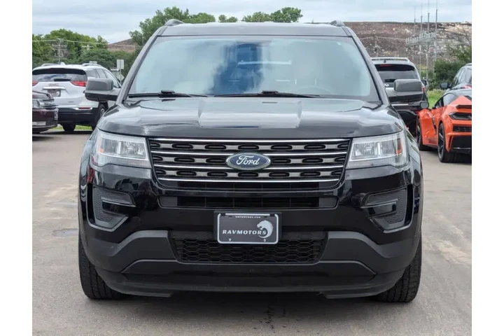 $15972 : 2017 Explorer image 8