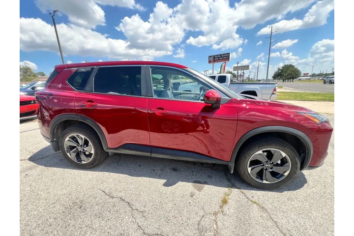 2025 NISSAN ROGUE SV SPORT UT image 9