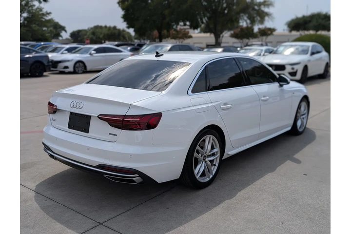 $35990 : 2024 A4 S line Premium Plus image 8