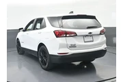 $18494 : Chevrolet Equinox 2023 LS 4d thumbnail