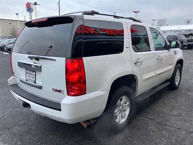 $7999 : 2008 GMC Yukon image 4