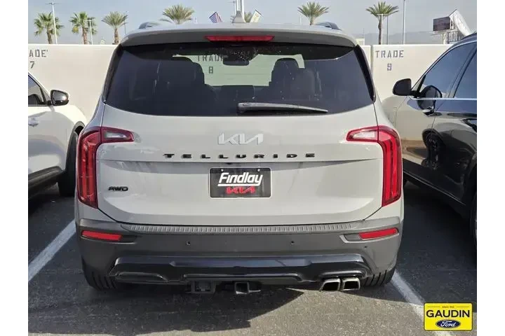 $33900 : Kia Telluride 2022 AWD SX 4d image 3