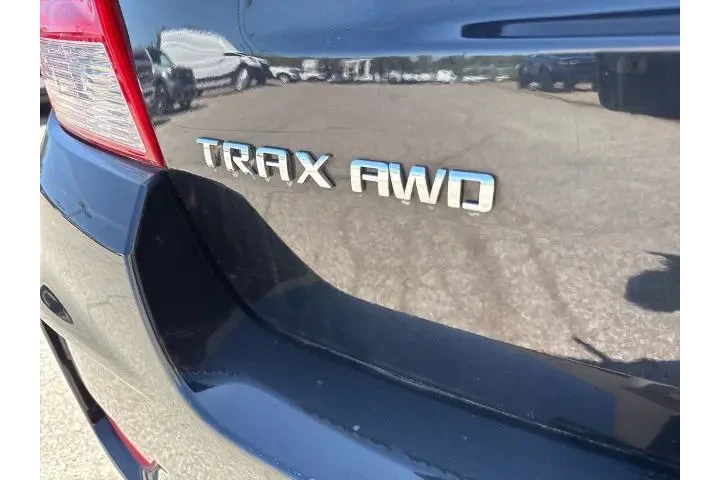 $10000 : Chevrolet Trax 2017 AWD LS 4 image 8