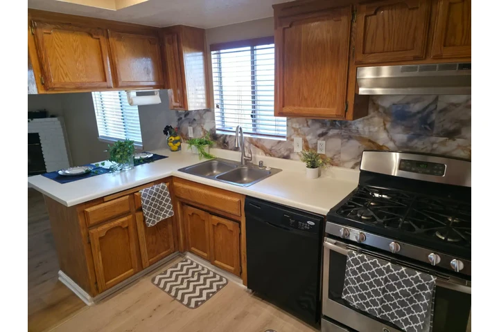 $278900 : Linda Casita_California City image 5